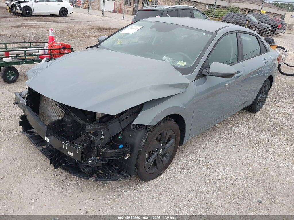 KMHLM4AG5PU395067 2023 HYUNDAI ELANTRA photo no. 2