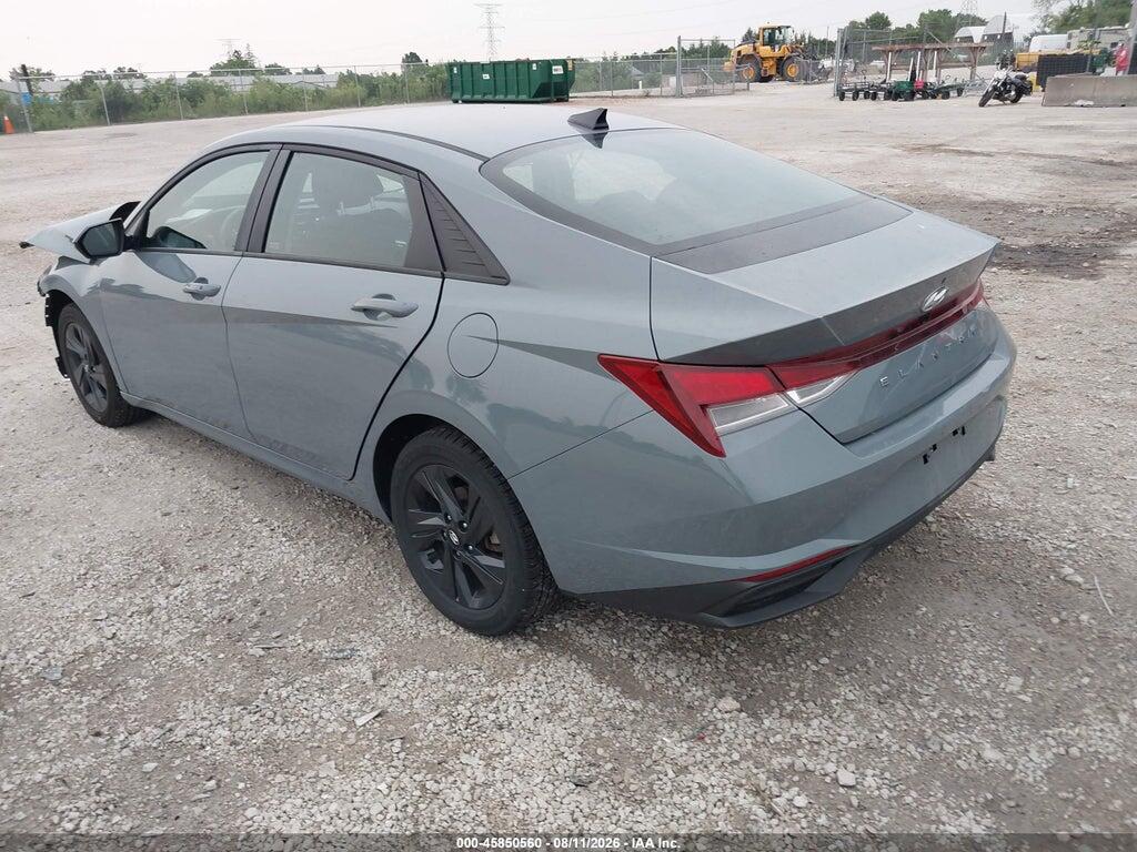 KMHLM4AG5PU395067 2023 HYUNDAI ELANTRA photo no. 3