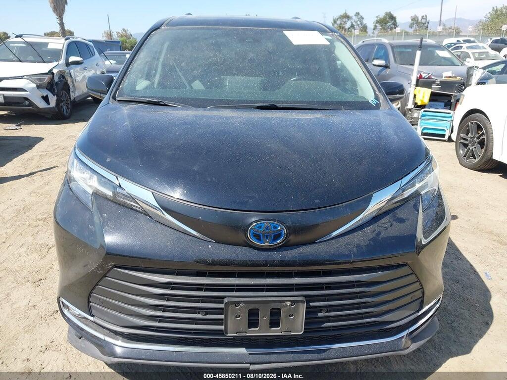 5TDYRKEC9PS174065 2023 TOYOTA SIENNA photo no. 12