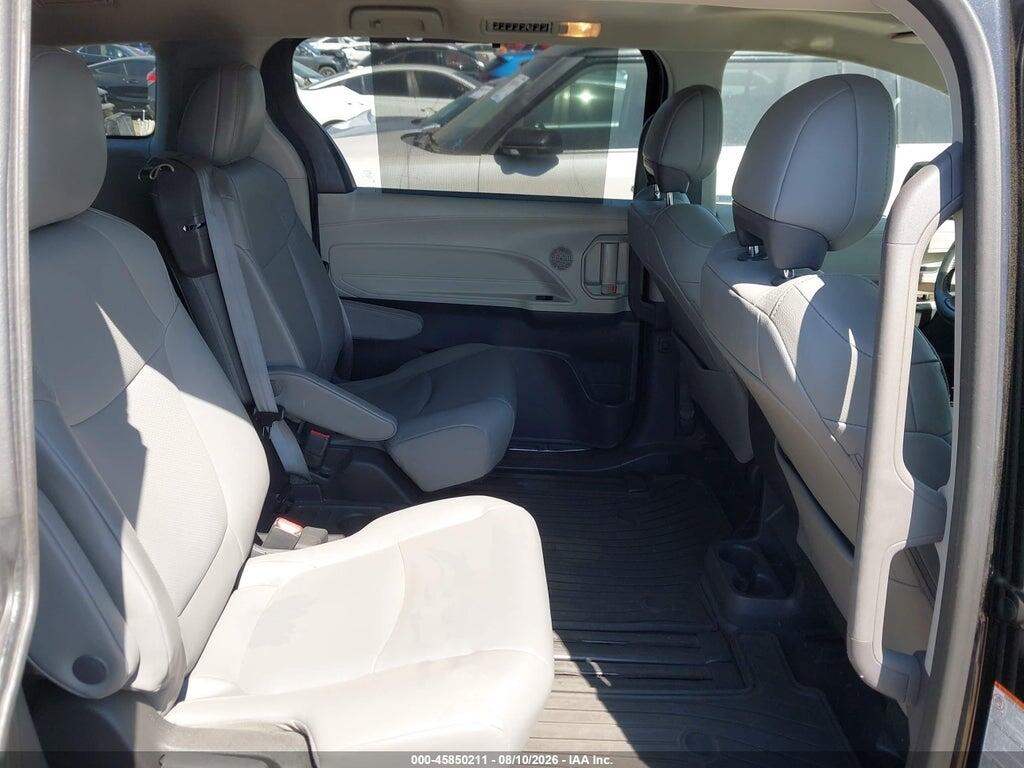 5TDYRKEC9PS174065 2023 TOYOTA SIENNA photo no. 8