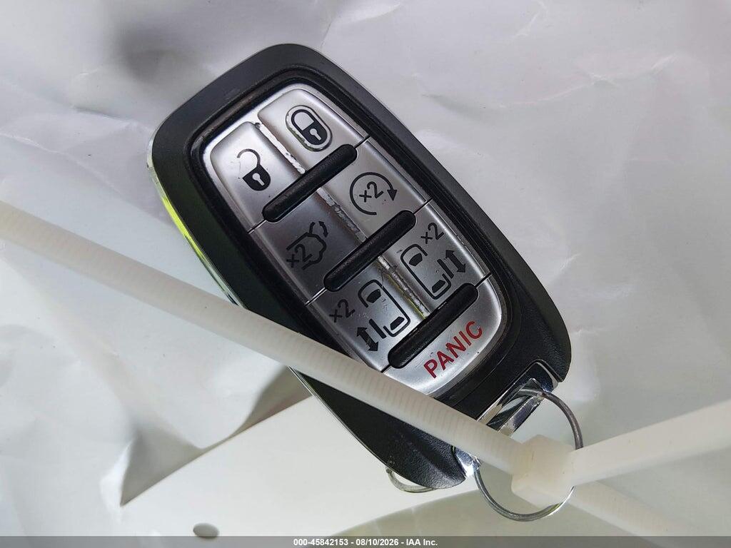 2C4RC1BG4PR506929 2023 CHRYSLER PACIFICA photo no. 11