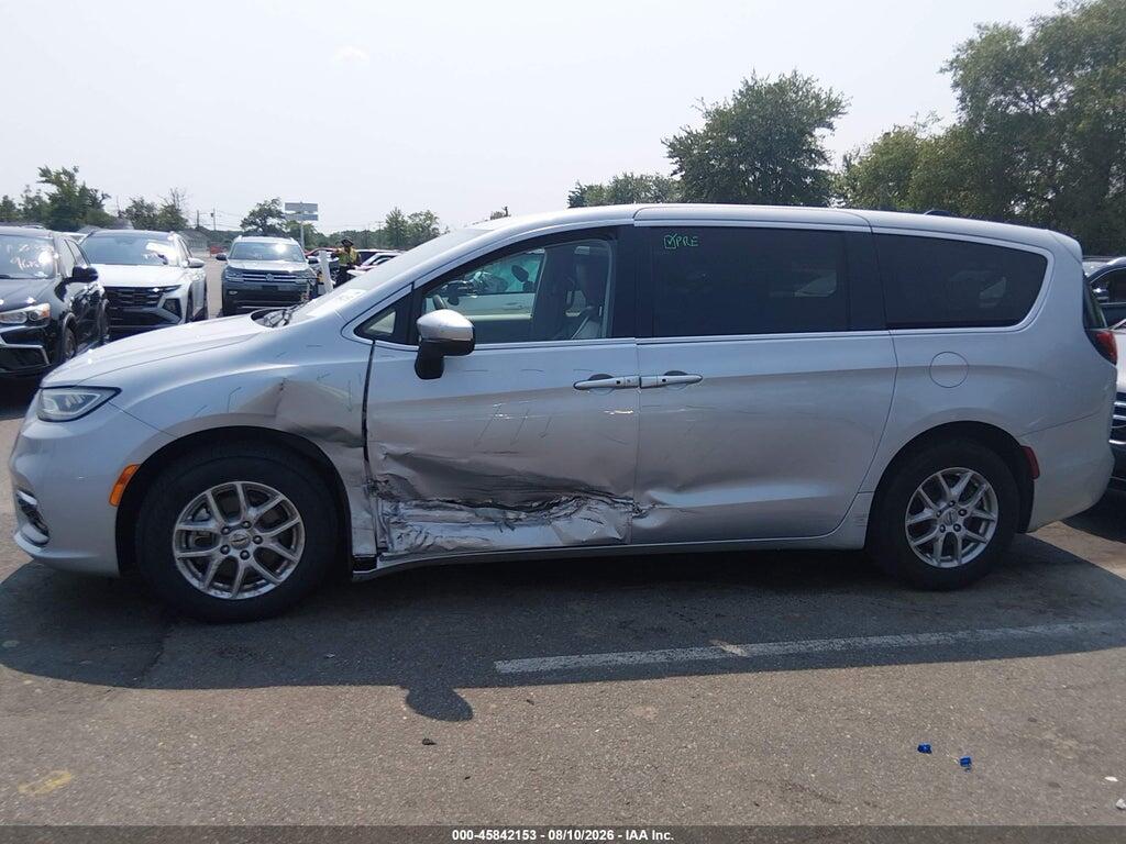 2C4RC1BG4PR506929 2023 CHRYSLER PACIFICA photo no. 6