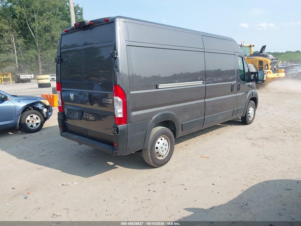 3C6LRVDG5PE546695 2023 RAM PROMASTER 2500 photo no. 4