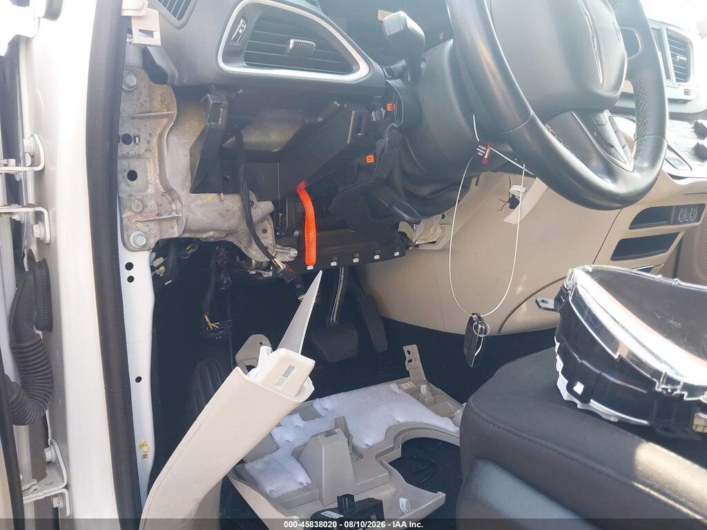 2C4RC1CG3PR568160 2023 CHRYSLER VOYAGER photo no. 9