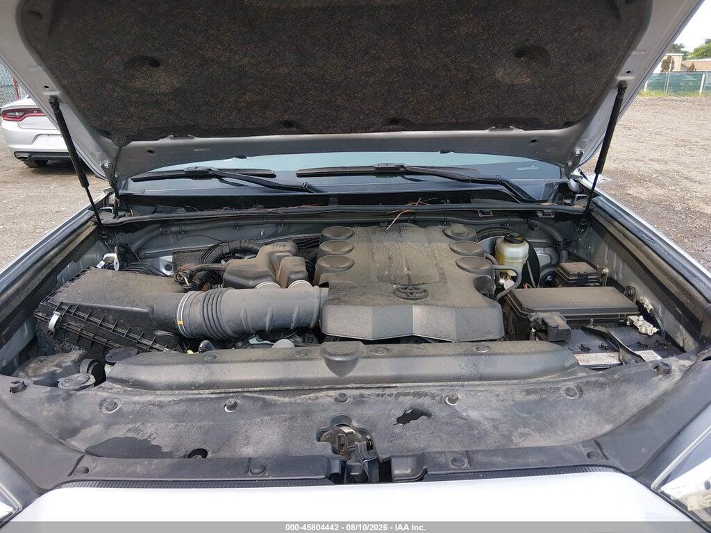 JTEFU5JRXP5300484 2023 TOYOTA 4RUNNER photo no. 10