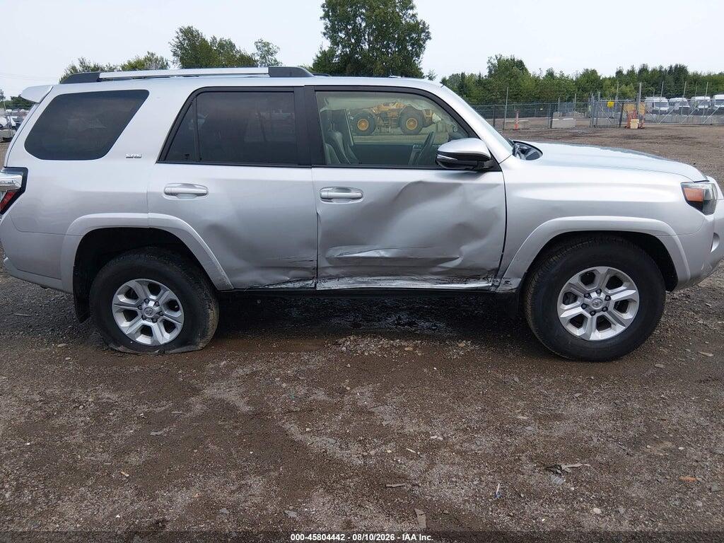JTEFU5JRXP5300484 2023 TOYOTA 4RUNNER photo no. 11