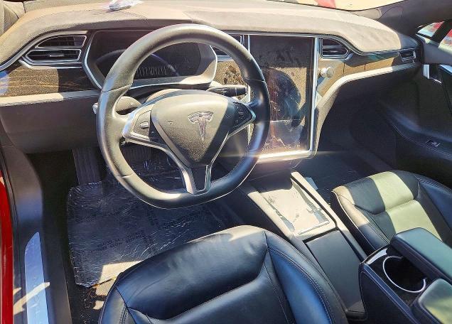 2016 TESLA MODEL S AWD 90D — Фото 8 из 13