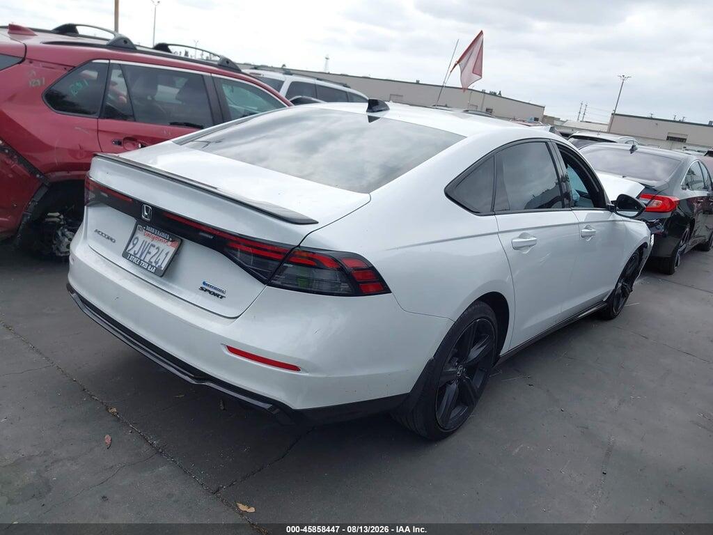 1HGCY2F76RA010319 2024 HONDA ACCORD HYBRID photo no. 4