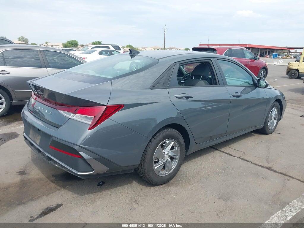 KMHLL4DG5RU656182 2024 HYUNDAI ELANTRA photo no. 4