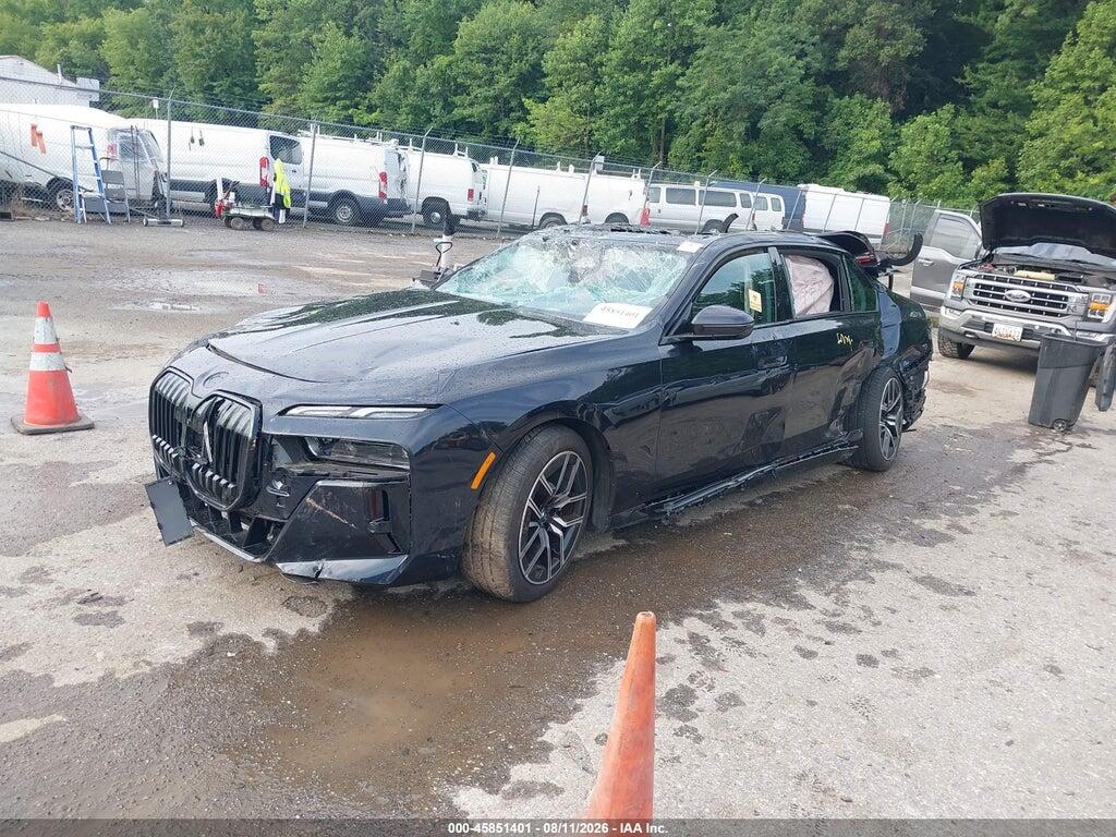 WBA23EH0XRCR57925 2024 BMW 740I photo no. 2