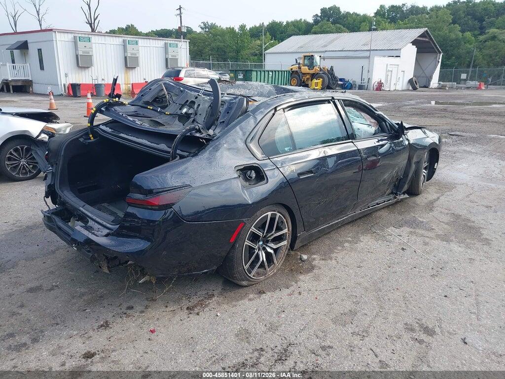 WBA23EH0XRCR57925 2024 BMW 740I photo no. 4