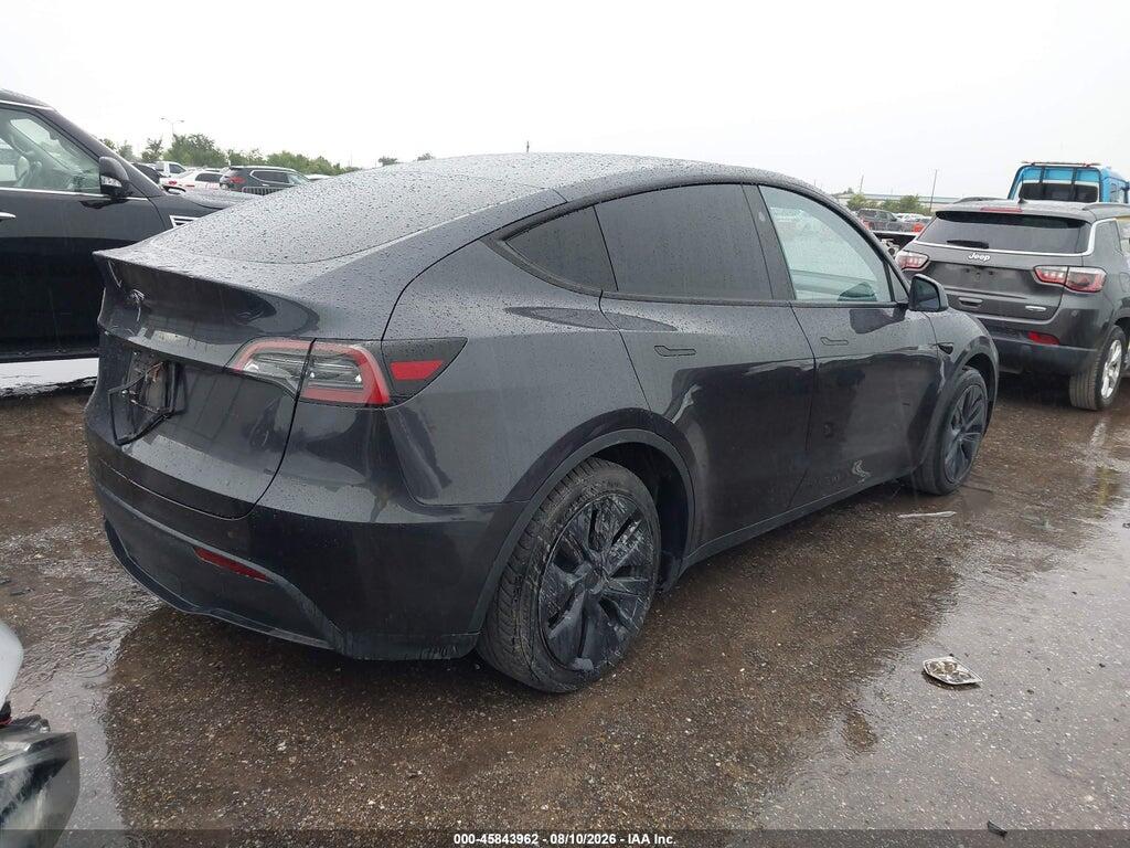7SAYGDED5RF185097 2024 TESLA MODEL Y photo no. 4