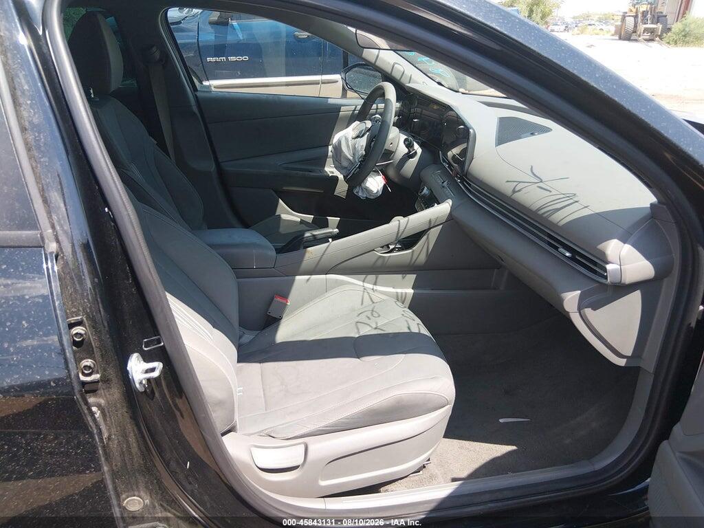KMHLM4DG9RU840957 2024 HYUNDAI ELANTRA photo no. 5