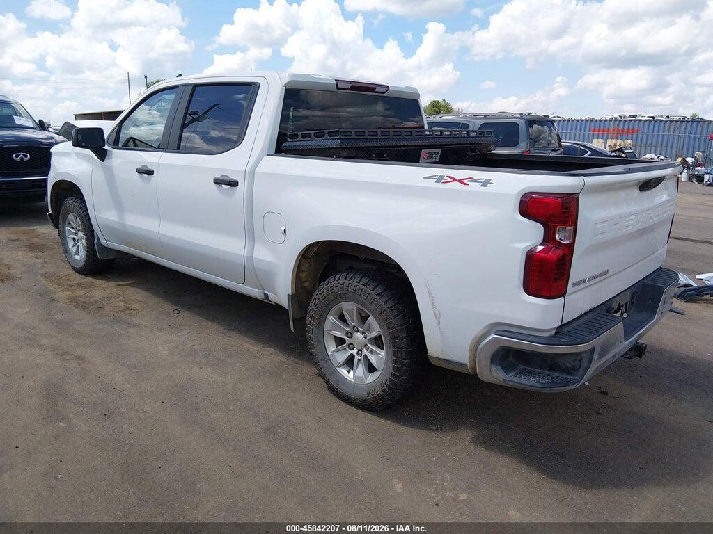 2GCUDAED0R1200935 2024 CHEVROLET SILVERADO 1500 photo no. 3