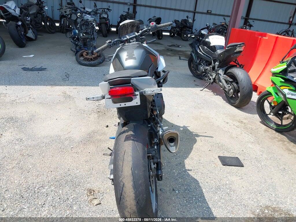 JS1EM11B5R7100318 2024 SUZUKI GSX800 photo no. 6