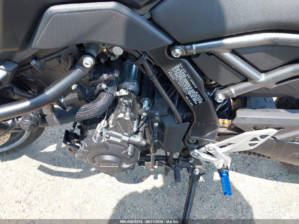JS1EM11B5R7100318 2024 SUZUKI GSX800 photo no. 9
