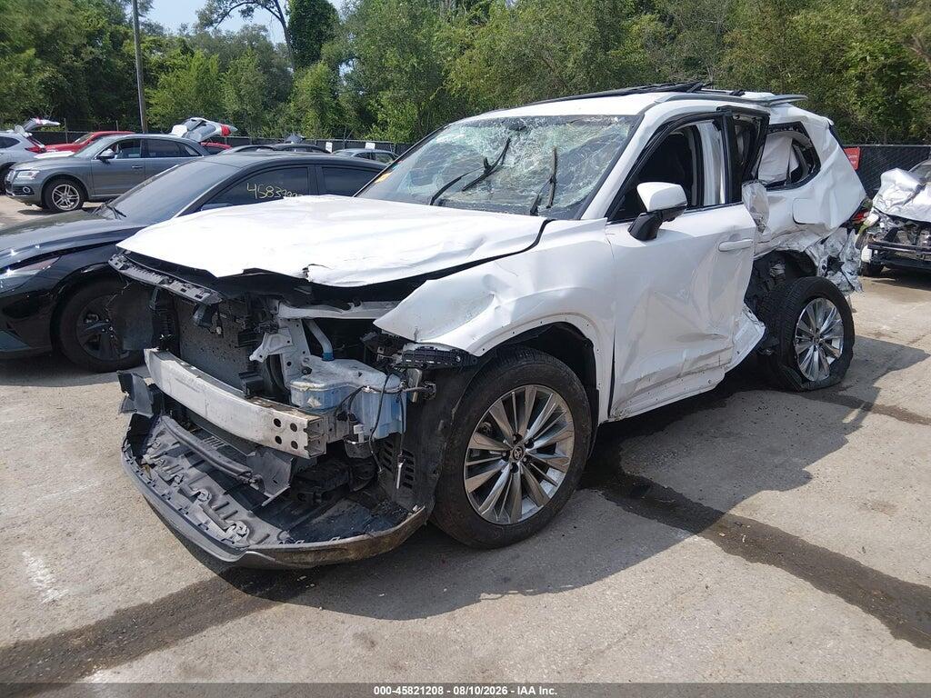 5TDAAAB55RS017242 2024 TOYOTA GRAND HIGHLANDER photo no. 2