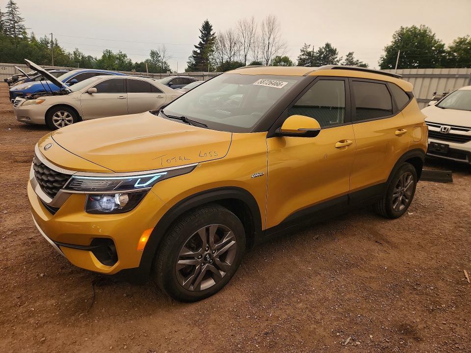 2021 KIA SELTOS KNDEPCAA4M7204176