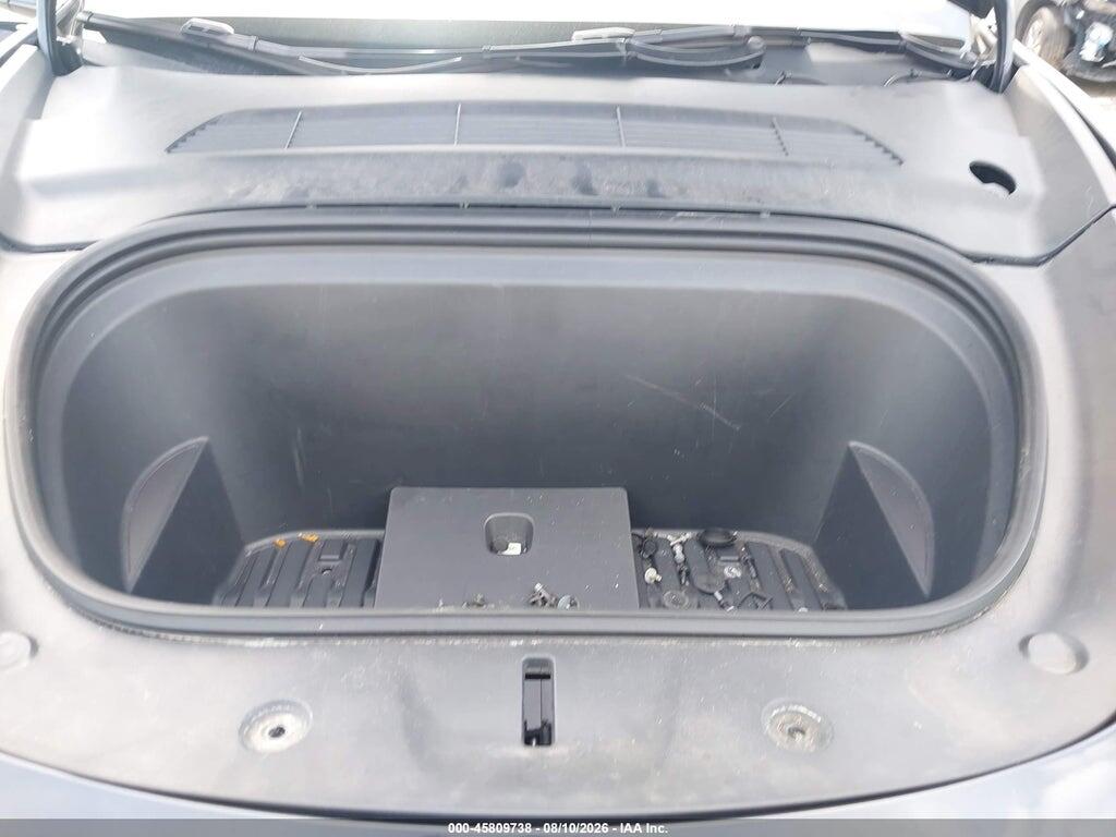 7SAYGDED7RF097040 2024 TESLA MODEL Y photo no. 10