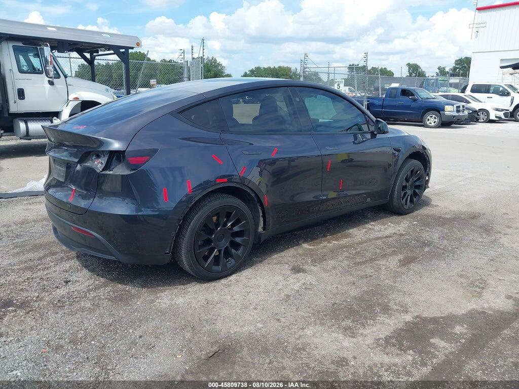 7SAYGDED7RF097040 2024 TESLA MODEL Y photo no. 4