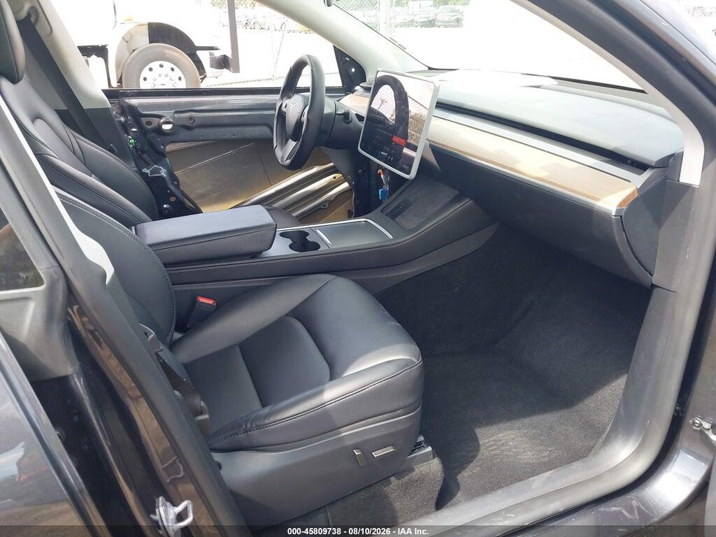 7SAYGDED7RF097040 2024 TESLA MODEL Y photo no. 5