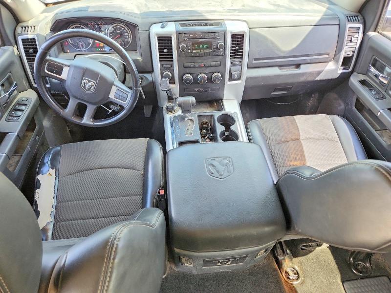 2010 DODGE RAM 1500 — Фото 8 из 12