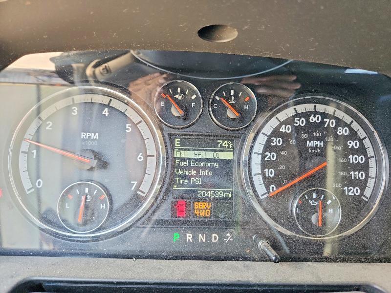2010 DODGE RAM 1500 — Фото 9 из 12