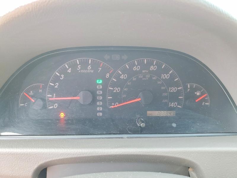 2005 TOYOTA CAMRY LE — Фото 9 из 12