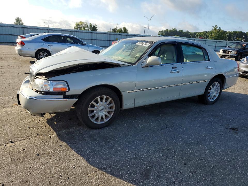 2007 LINCOLN TOWN CAR 1LNHM81V67Y619001