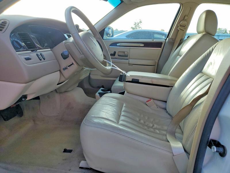 2007 LINCOLN TOWN CAR SIGNATURE — Фото 7 из 12