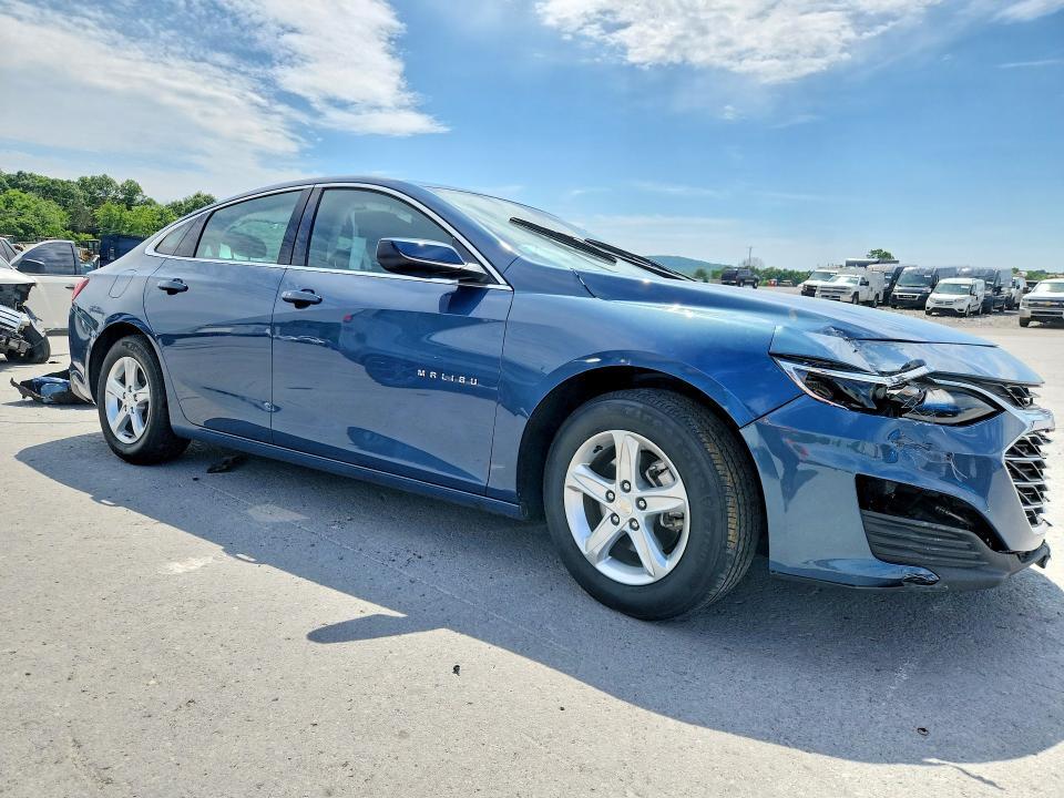 2024 CHEVROLET MALIBU LT — Фото 4 из 12