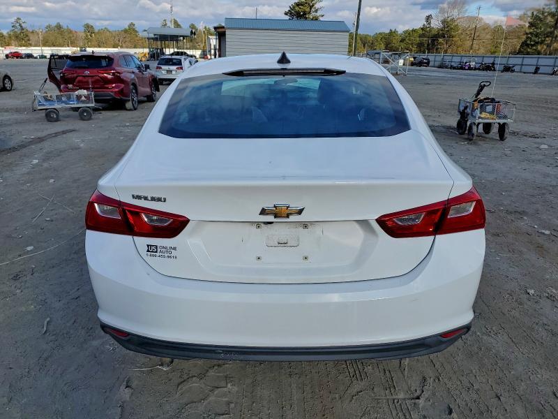 2018 CHEVROLET MALIBU LS — Фото 6 из 12