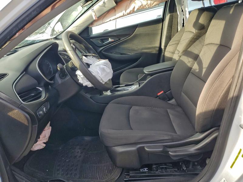 2018 CHEVROLET MALIBU LS — Фото 7 из 12