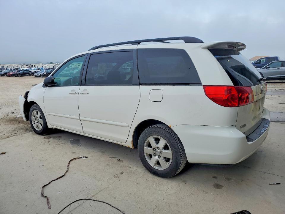 2008 TOYOTA SIENNA LE 7-PASSENGER — Фото 2 из 13