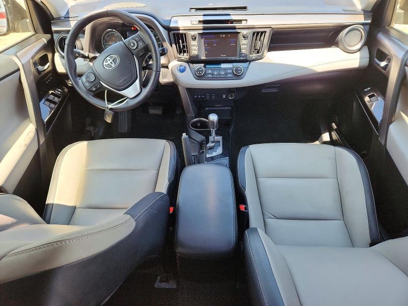 2016 TOYOTA RAV4 HV LIMITED — Фото 8 из 13