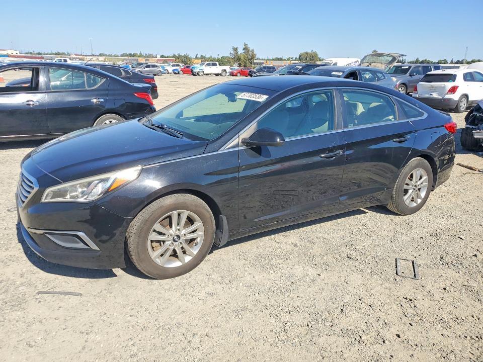 2017 HYUNDAI SONATA 5NPE24AF3HH472797