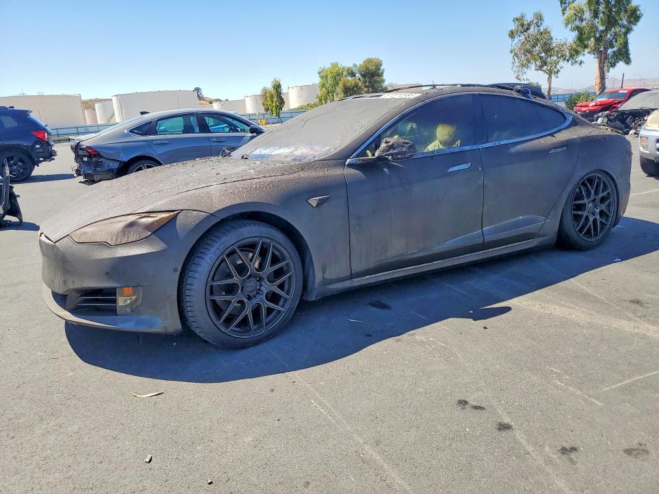 2018 TESLA MODEL S 5YJSA1E41JF243066