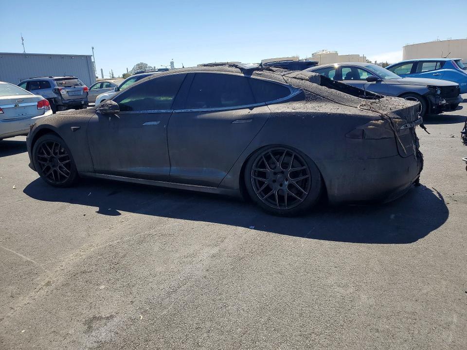 2018 TESLA MODEL S — Фото 2 из 11