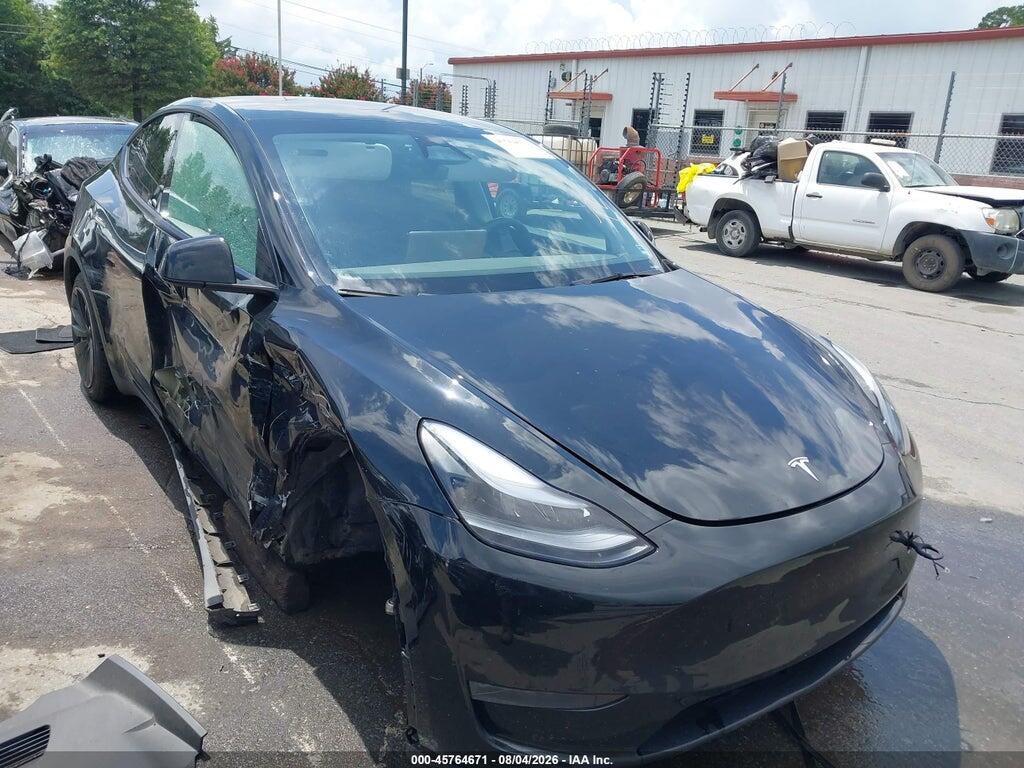 2024 TESLA MODEL Y 7SAYGDEE6RA253137