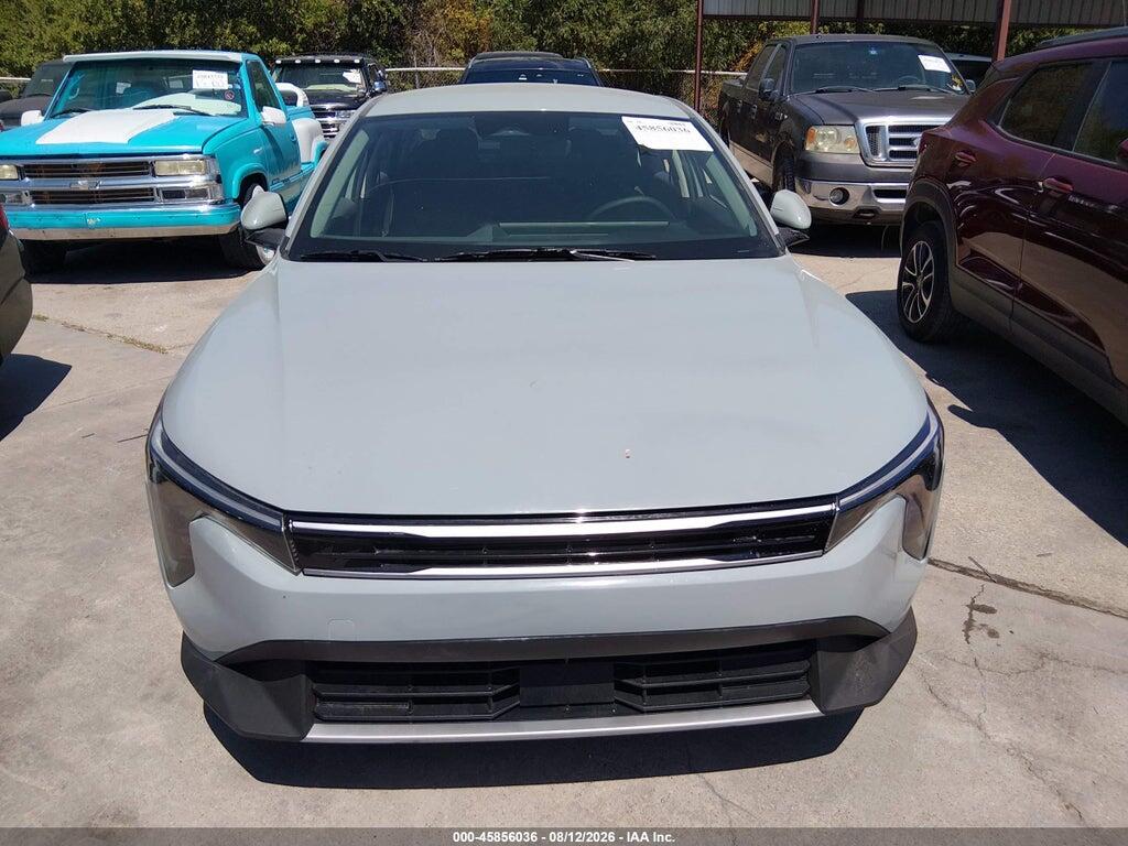 3KPFT4DE4SE221688 2025 KIA K4 photo no. 12