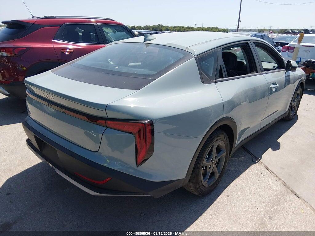 3KPFT4DE4SE221688 2025 KIA K4 photo no. 4