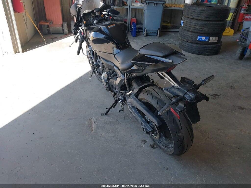 JYARM38E3SA019356 2025 YAMAHA YZFR7 photo no. 3