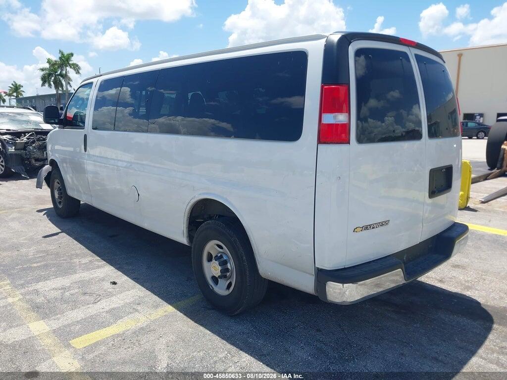 1GAZGPF76S1150135 2025 CHEVROLET EXPRESS PASSENGER photo no. 3