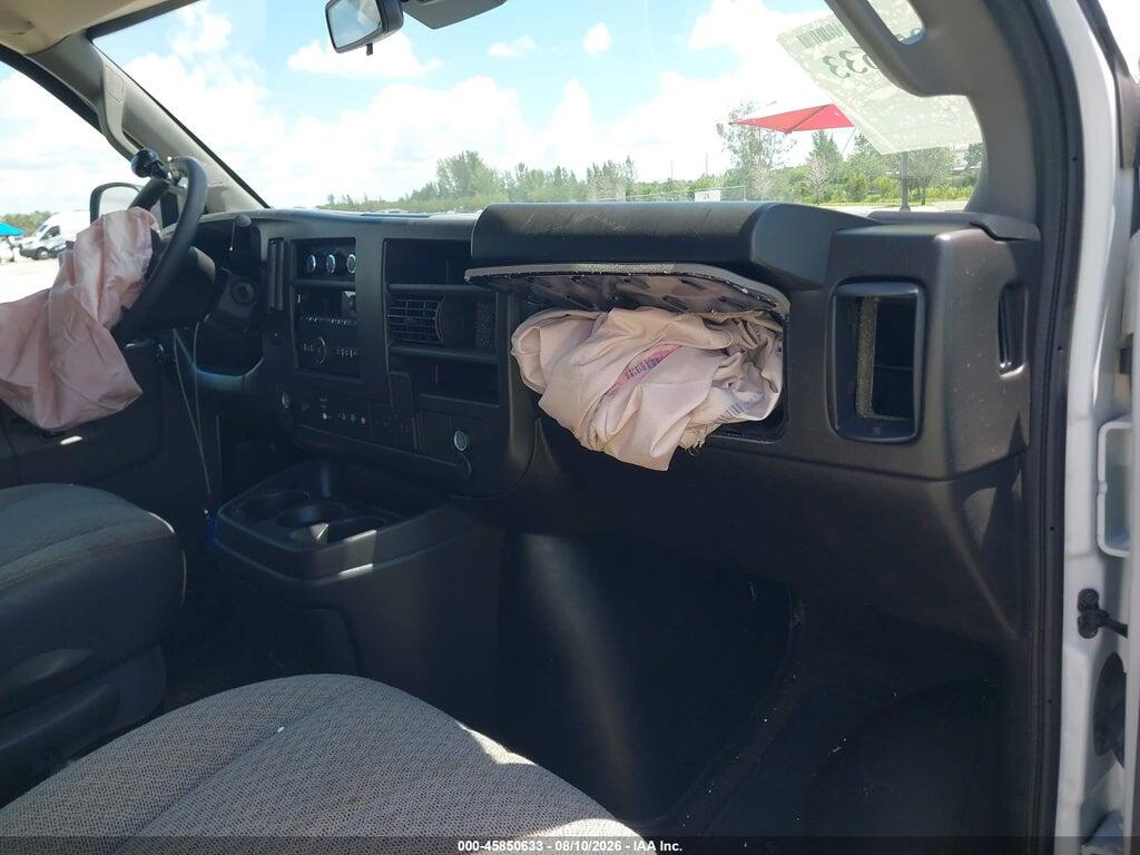 1GAZGPF76S1150135 2025 CHEVROLET EXPRESS PASSENGER photo no. 5