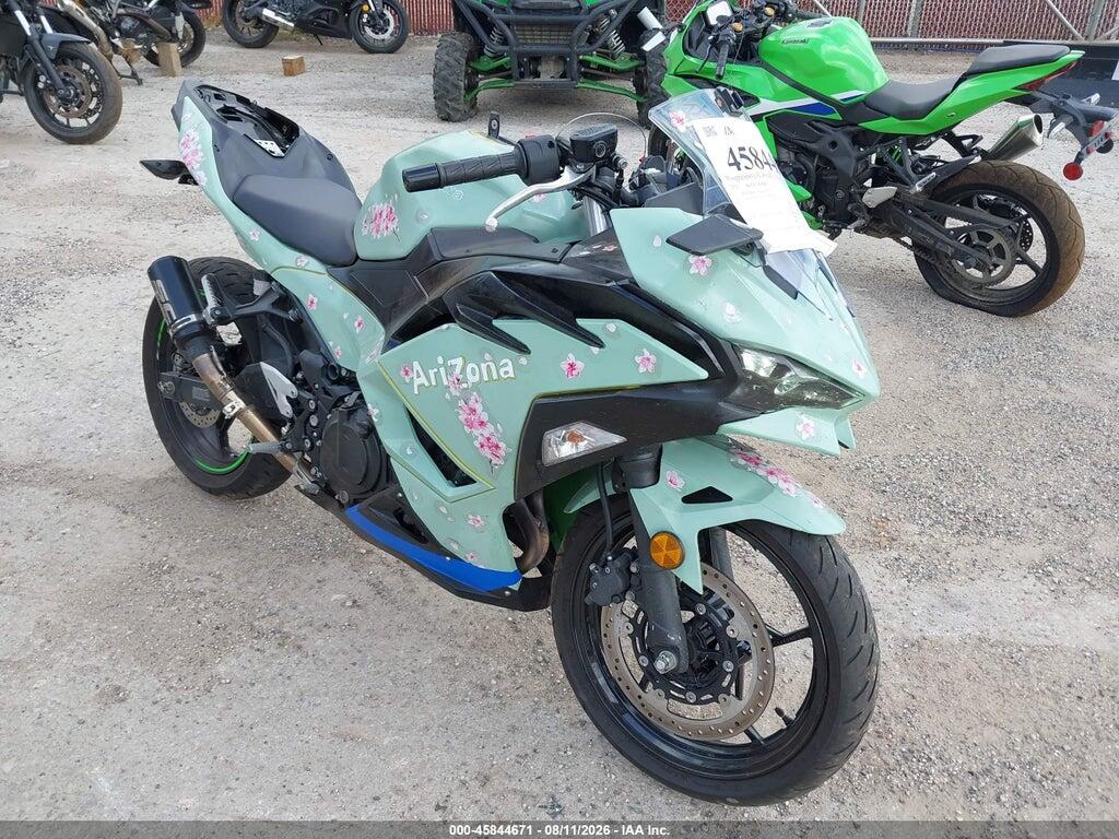 ML5EXGH10SDA45956 2025 KAWASAKI EX500 photo no. 1