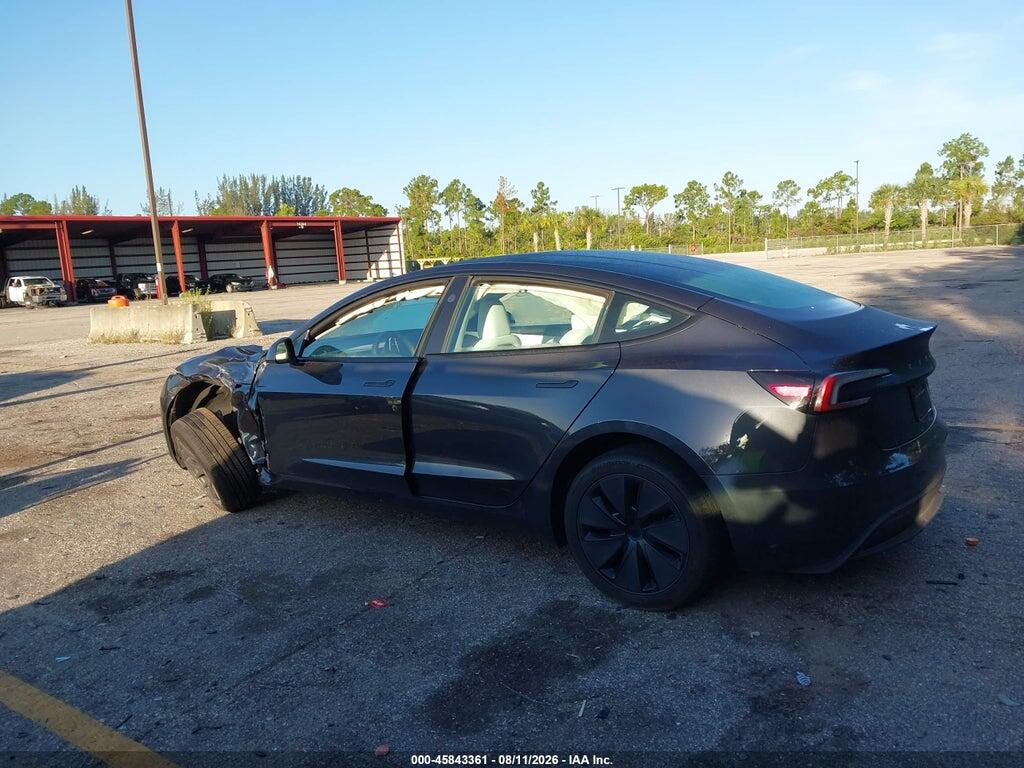 5YJ3E1EA7SF051490 2025 TESLA MODEL 3 photo no. 3