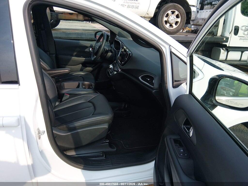 2C4RC1BG5SR552018 2025 CHRYSLER PACIFICA photo no. 5