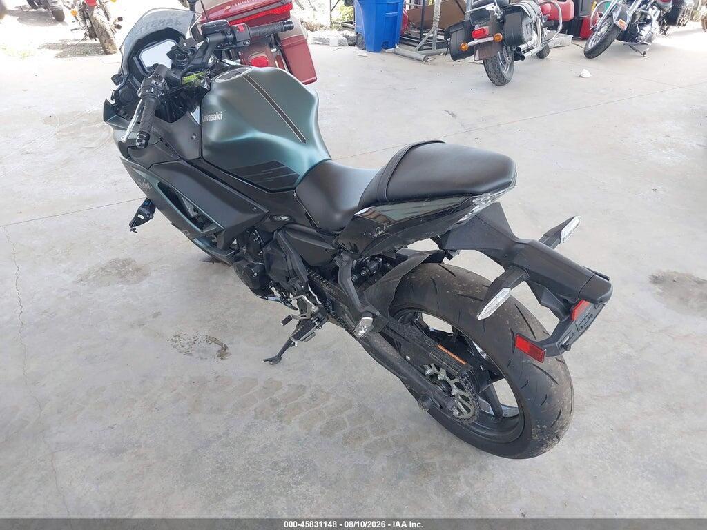 ML5EXEP1XSDAG4807 2025 KAWASAKI EX650 photo no. 3