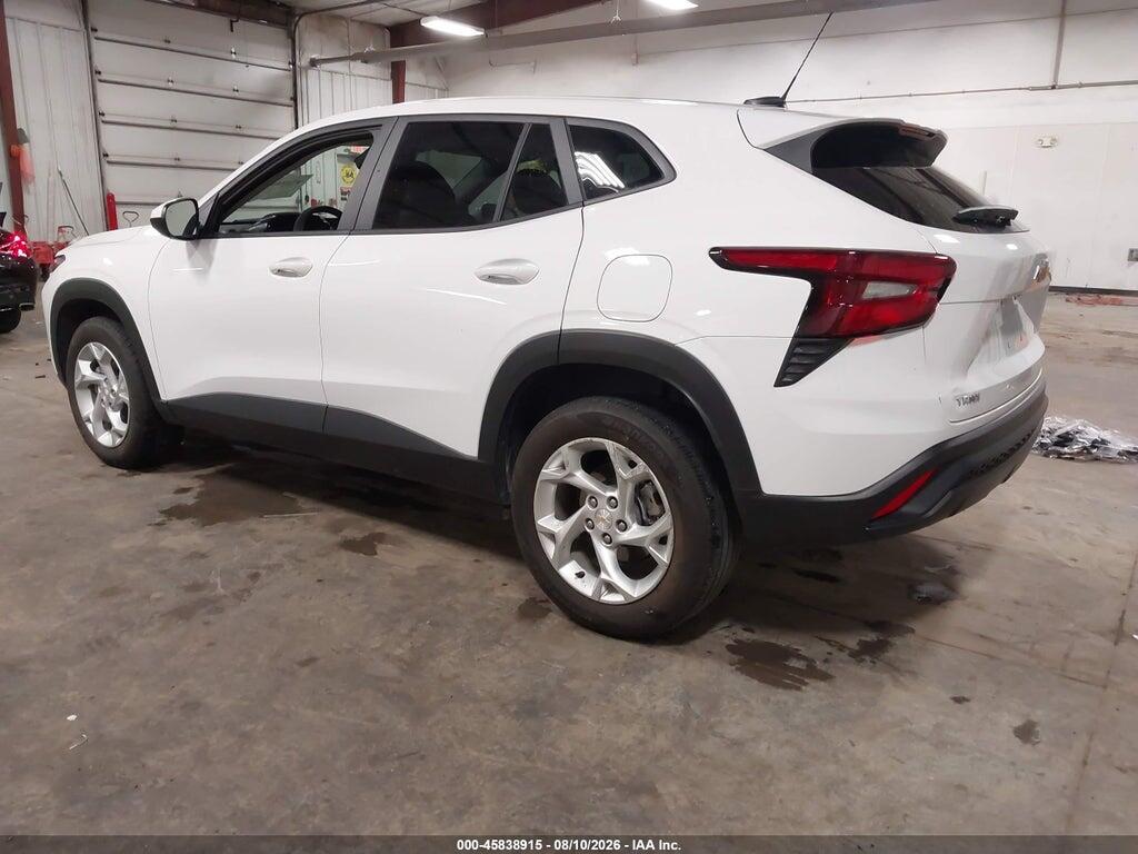 KL77LFEP7TC028232 2026 CHEVROLET TRAX photo no. 3