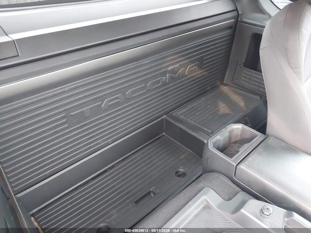 3TYJDAKNXTT022987 2026 TOYOTA TACOMA photo no. 8